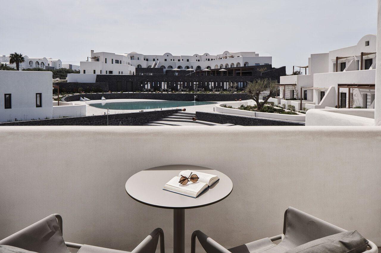 Orama Hotel & Spa Fira  Exterior foto The Hotel's Pool