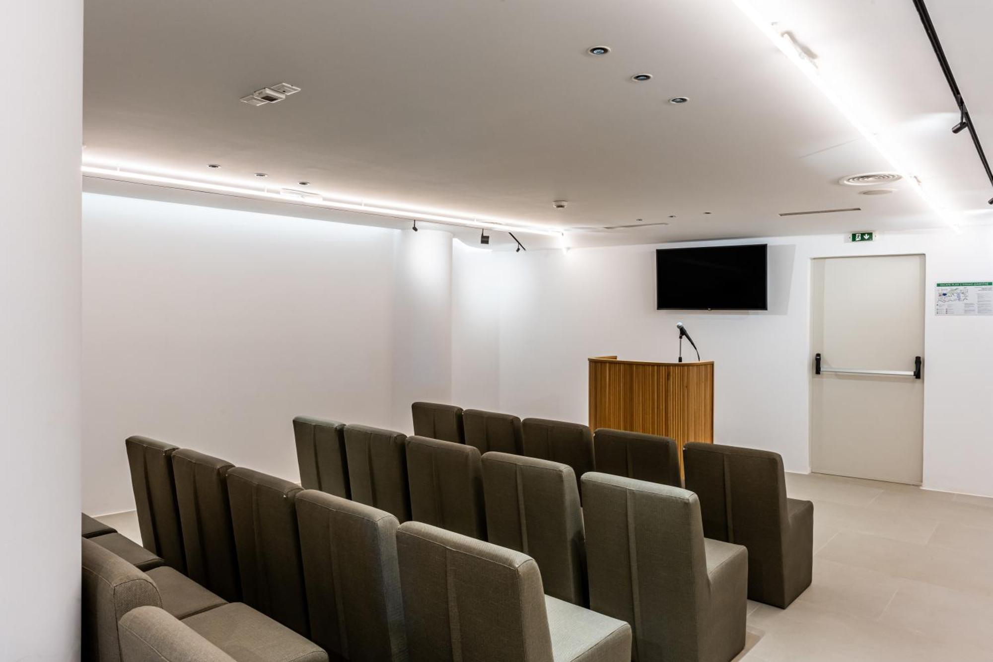 Orama Hotel & Spa Fira  Exterior foto The lecture room
