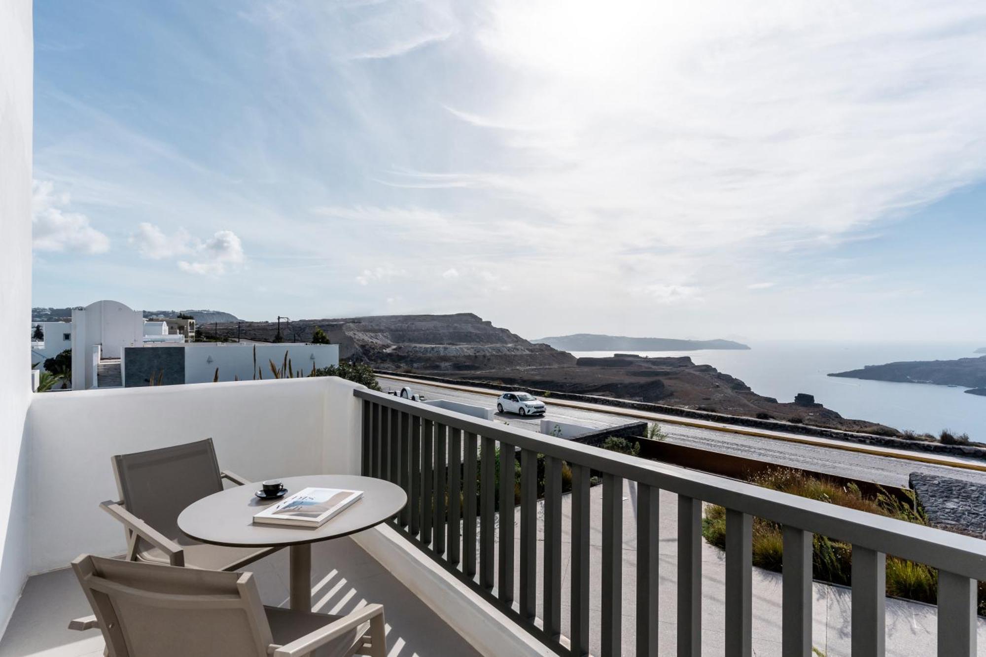 Orama Hotel & Spa Fira  Exterior foto A balcony